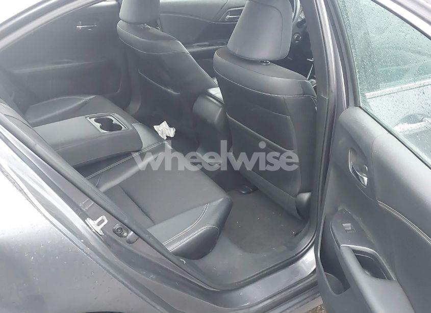 Photo 8 of 2017 Honda Accord SPORT (VIN 1HGCR2F53HA122666)