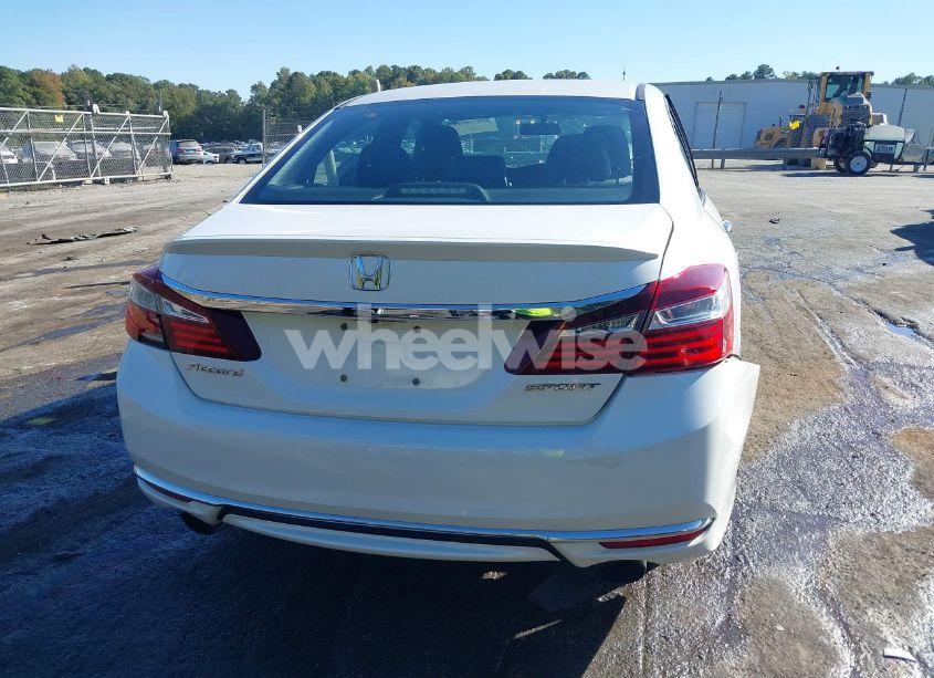 Photo 16 of 2017 Honda Accord SPORT (VIN 1HGCR2F53HA124014)