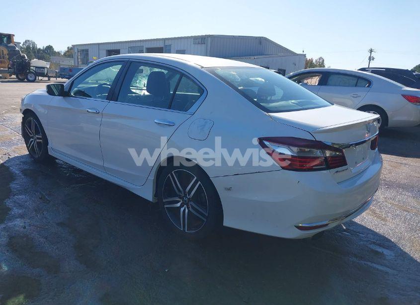 Photo 3 of 2017 Honda Accord SPORT (VIN 1HGCR2F53HA124014)