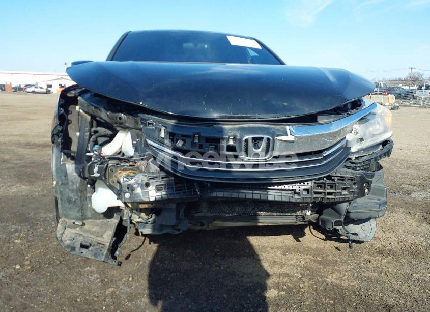 Photo 6 of 2017 Honda Accord SPORT (VIN 1HGCR2F53HA161838)