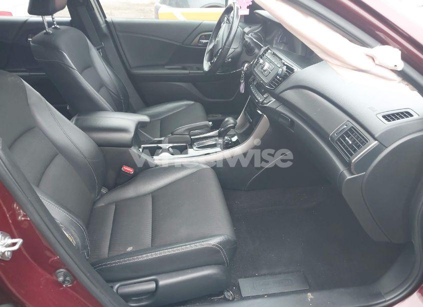 Photo 5 of 2017 Honda Accord SPORT (VIN 1HGCR2F53HA221424)