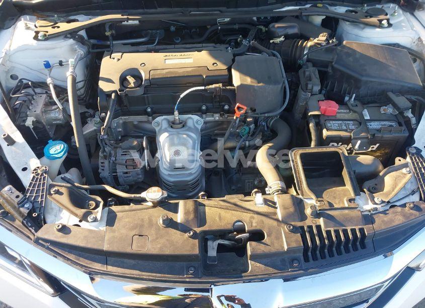 Photo 10 of 2017 Honda Accord SPORT (VIN 1HGCR2F53HA272227)