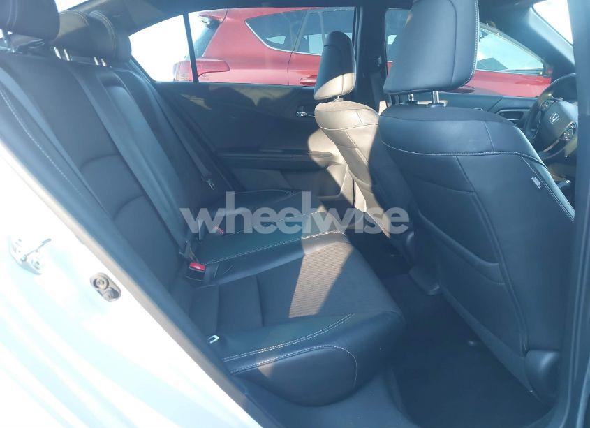 Photo 8 of 2017 Honda Accord SPORT (VIN 1HGCR2F53HA272227)