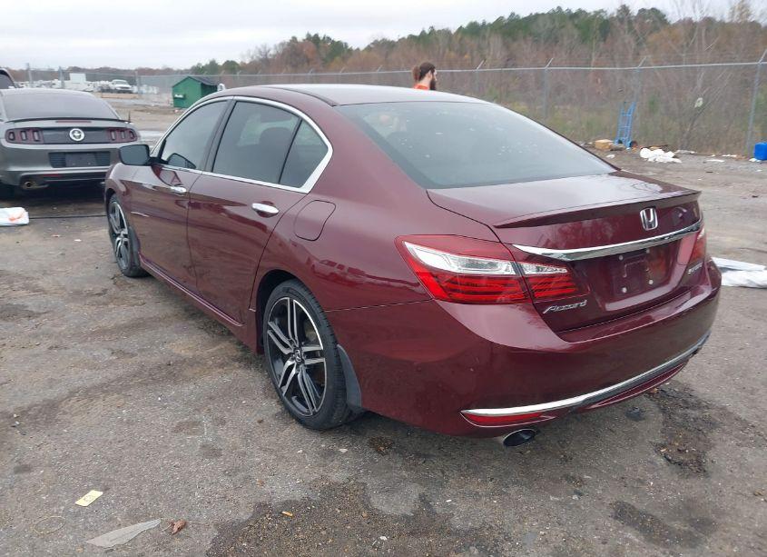 Photo 3 of 2017 Honda Accord SPORT (VIN 1HGCR2F53HA280019)