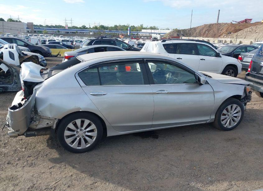 Photo 13 of 2013 Honda Accord SPORT (VIN 1HGCR2F54DA012056)