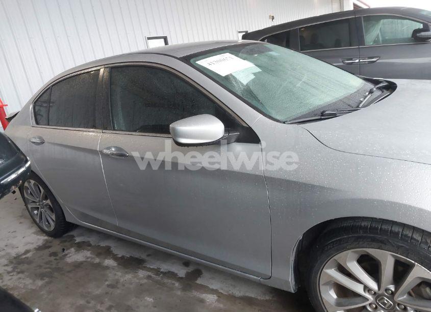 Photo 13 of 2013 Honda Accord SPORT (VIN 1HGCR2F54DA070703)