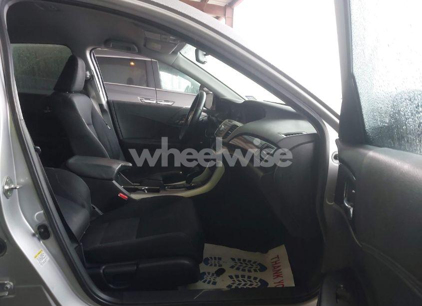 Photo 5 of 2013 Honda Accord SPORT (VIN 1HGCR2F54DA070703)