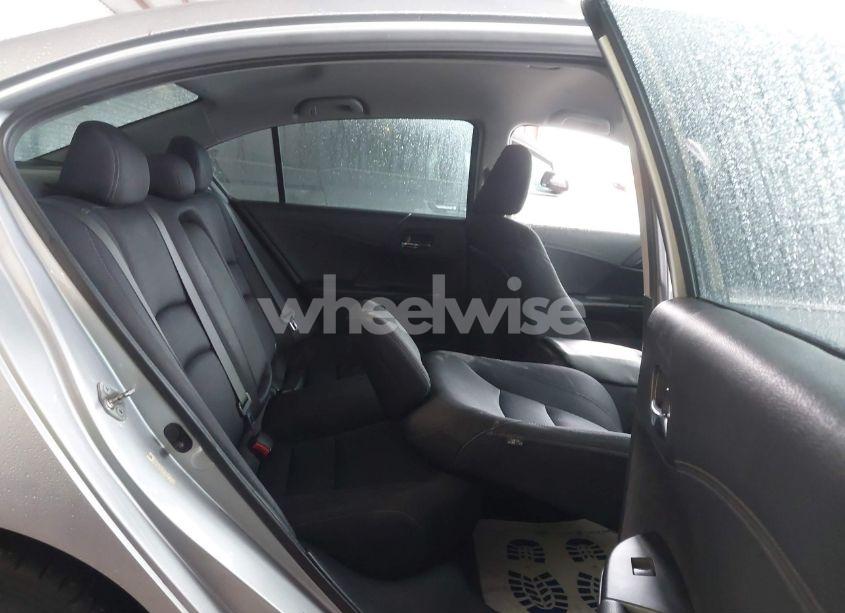 Photo 8 of 2013 Honda Accord SPORT (VIN 1HGCR2F54DA070703)