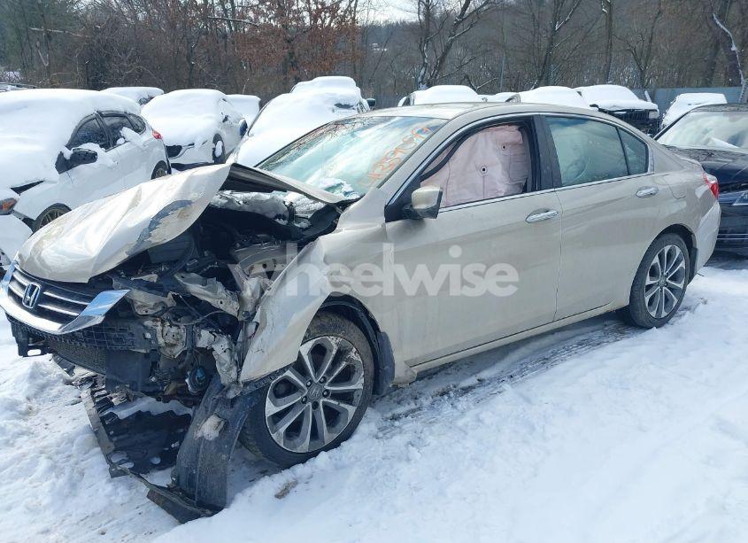 Photo 2 of 2013 Honda Accord SPORT (VIN 1HGCR2F54DA085699)