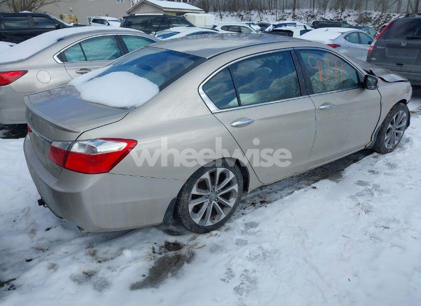 Photo 4 of 2013 Honda Accord SPORT (VIN 1HGCR2F54DA085699)