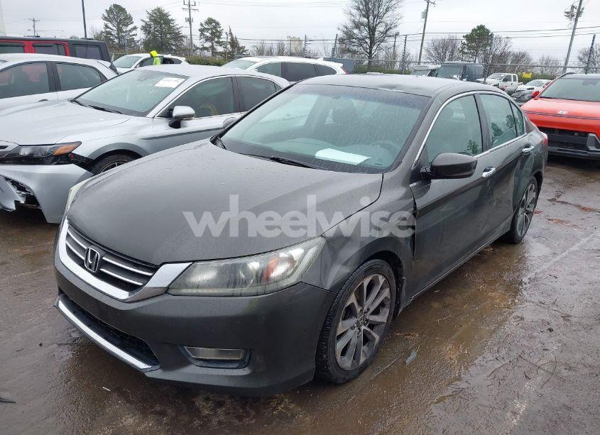 Photo 2 of 2013 Honda Accord SPORT (VIN 1HGCR2F54DA157887)