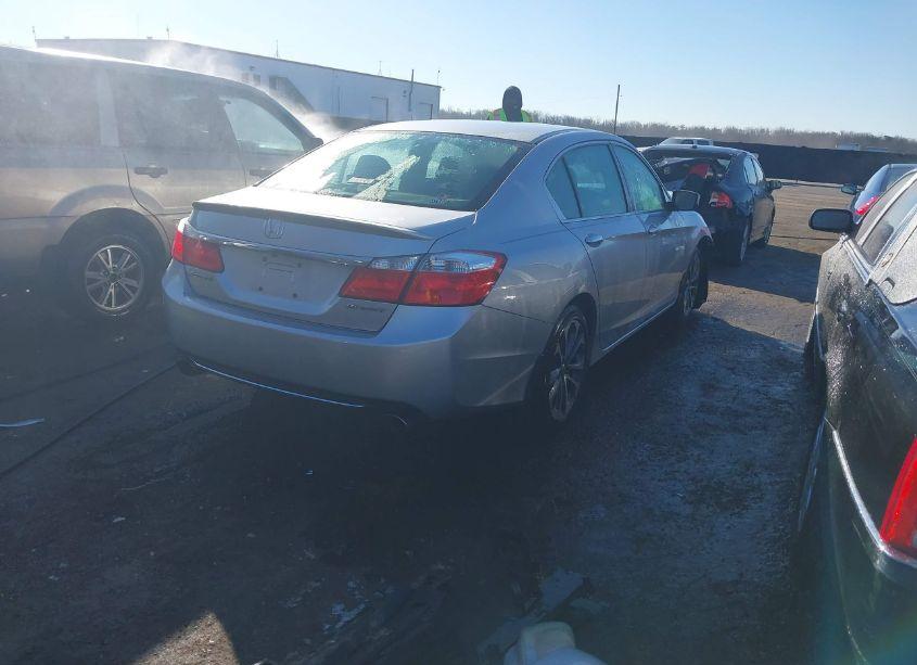 Photo 4 of 2014 Honda Accord SPORT (VIN 1HGCR2F54EA128987)