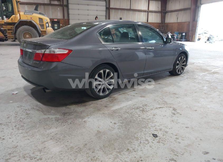 Photo 4 of 2014 Honda Accord SPORT (VIN 1HGCR2F54EA175324)