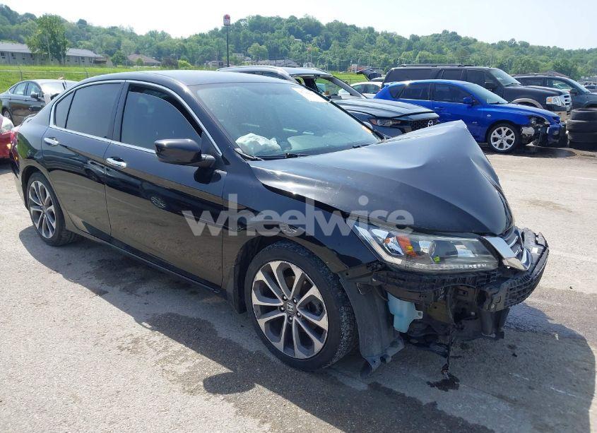 2015 Honda Accord SPORT (VIN 1HGCR2F54FA003957) main photo