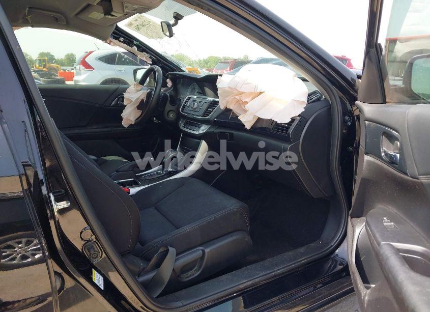 Photo 5 of 2015 Honda Accord SPORT (VIN 1HGCR2F54FA003957)