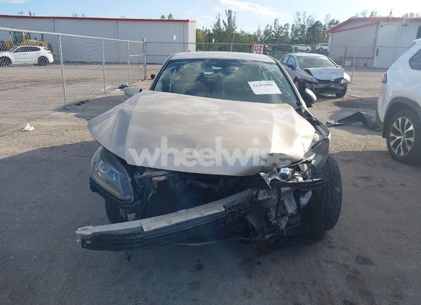 Photo 12 of 2015 Honda Accord SPORT (VIN 1HGCR2F54FA018958)