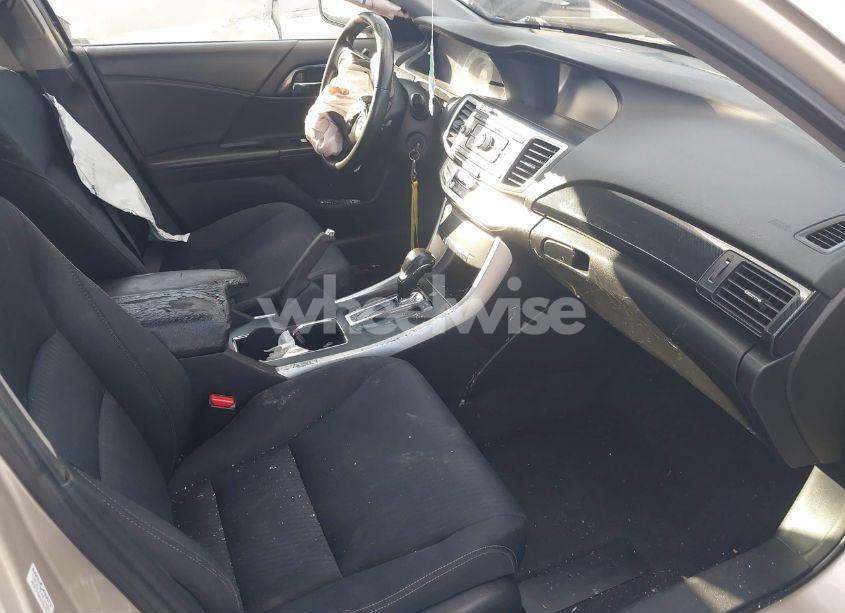 Photo 5 of 2015 Honda Accord SPORT (VIN 1HGCR2F54FA018958)