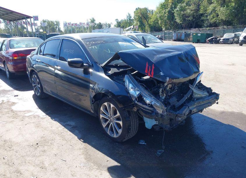 2015 Honda Accord SPORT (VIN 1HGCR2F54FA020290) main photo