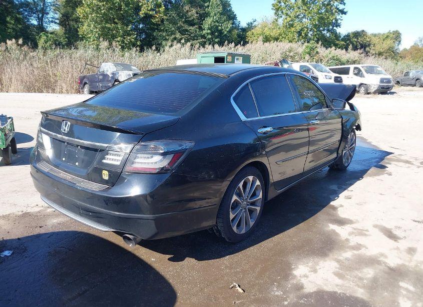 Photo 4 of 2015 Honda Accord SPORT (VIN 1HGCR2F54FA020290)