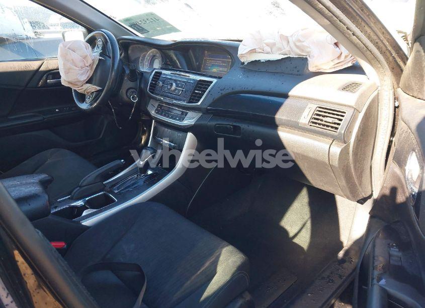 Photo 5 of 2015 Honda Accord SPORT (VIN 1HGCR2F54FA053063)