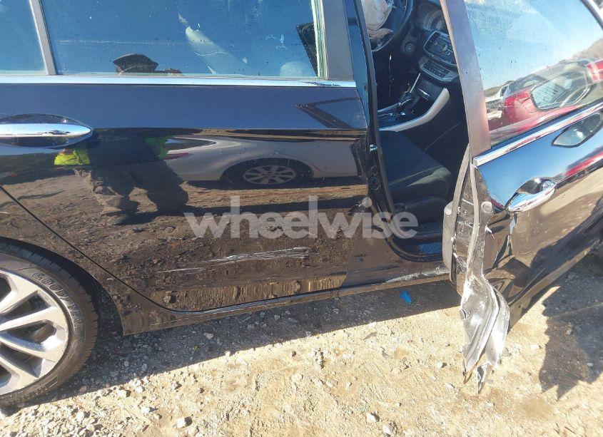 Photo 6 of 2015 Honda Accord SPORT (VIN 1HGCR2F54FA053063)