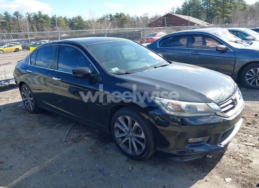 2015 Honda Accord SPORT (VIN 1HGCR2F54FA119840) main photo