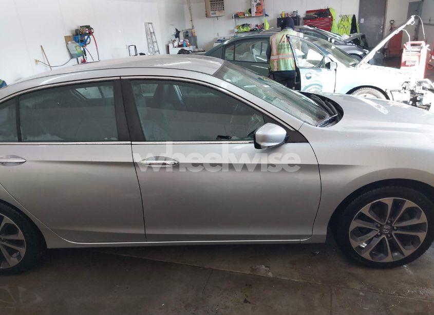 Photo 14 of 2015 Honda Accord SPORT (VIN 1HGCR2F54FA200479)