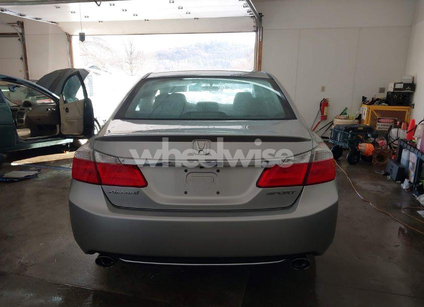 Photo 17 of 2015 Honda Accord SPORT (VIN 1HGCR2F54FA200479)