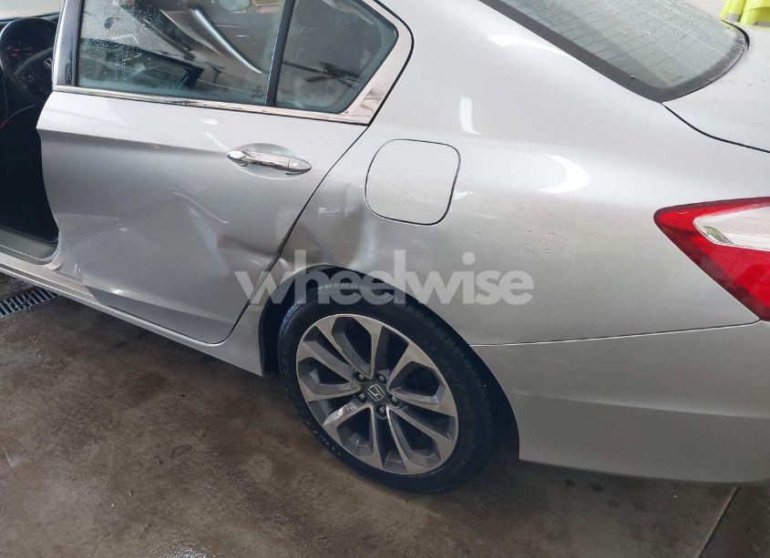 Photo 6 of 2015 Honda Accord SPORT (VIN 1HGCR2F54FA200479)