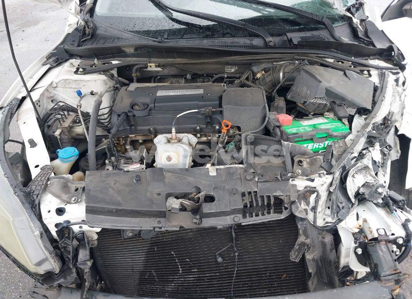 Photo 10 of 2015 Honda Accord SPORT (VIN 1HGCR2F54FA212017)