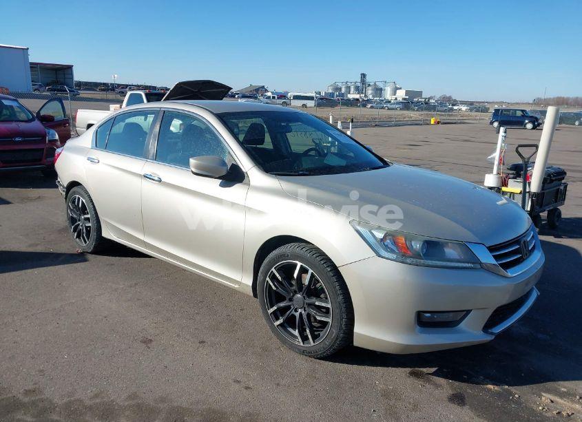 2015 Honda Accord SPORT (VIN 1HGCR2F54FA215533) main photo