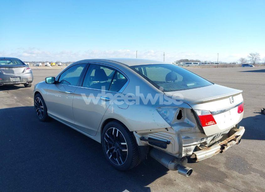 Photo 3 of 2015 Honda Accord SPORT (VIN 1HGCR2F54FA215533)