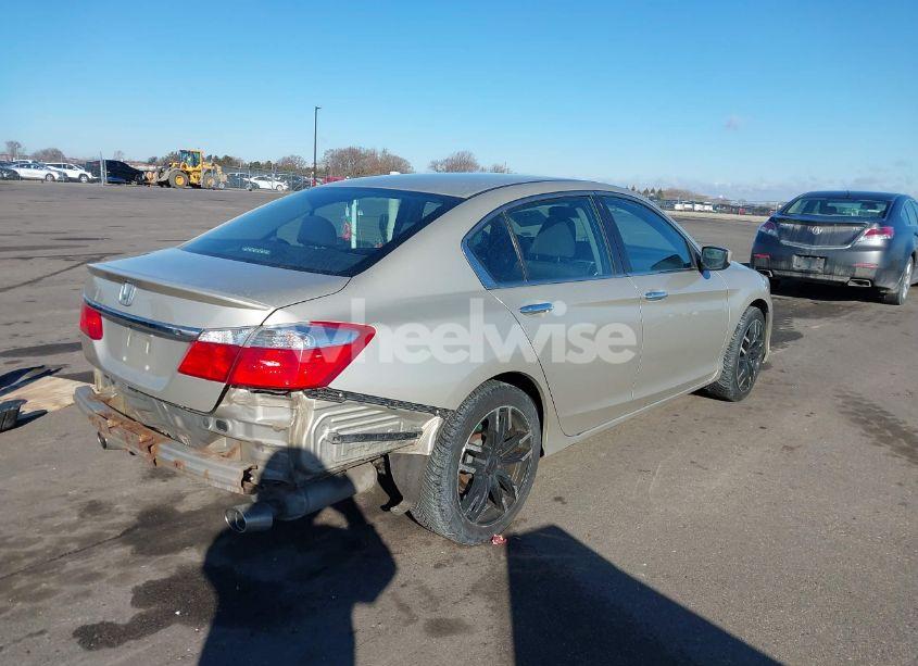 Photo 4 of 2015 Honda Accord SPORT (VIN 1HGCR2F54FA215533)