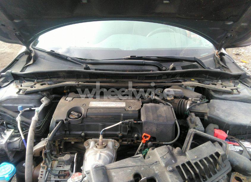 Photo 10 of 2015 Honda Accord SPORT (VIN 1HGCR2F54FA222823)