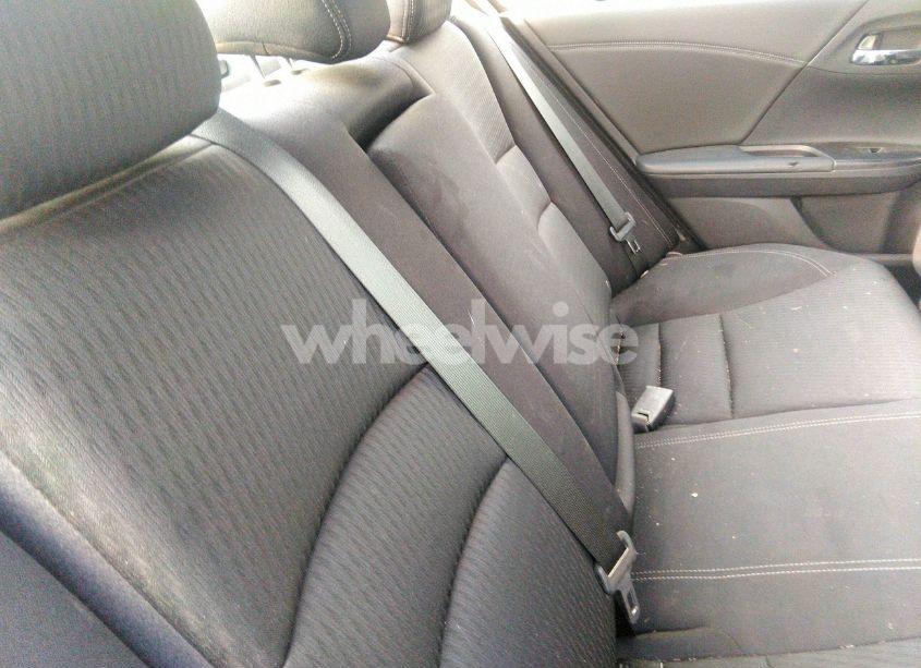 Photo 8 of 2015 Honda Accord SPORT (VIN 1HGCR2F54FA222823)