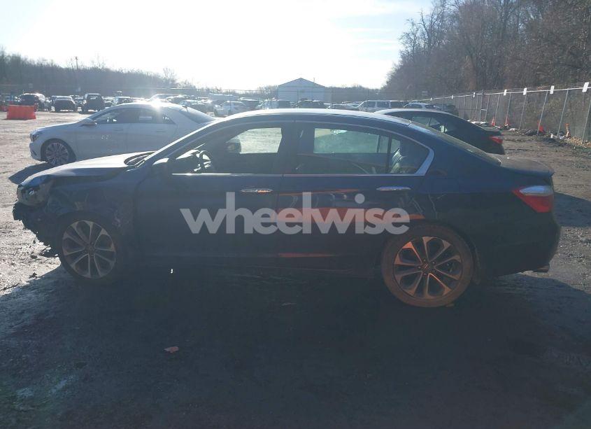 Photo 14 of 2015 Honda Accord SPORT (VIN 1HGCR2F54FA226371)