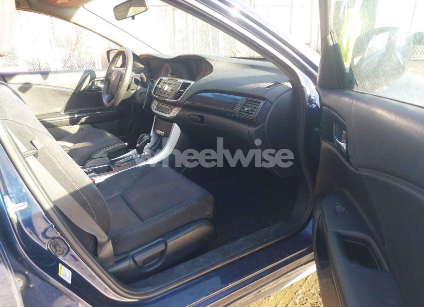 Photo 5 of 2015 Honda Accord SPORT (VIN 1HGCR2F54FA226371)