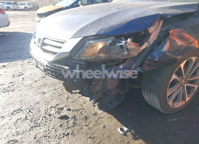 Photo 6 of 2015 Honda Accord SPORT (VIN 1HGCR2F54FA226371)