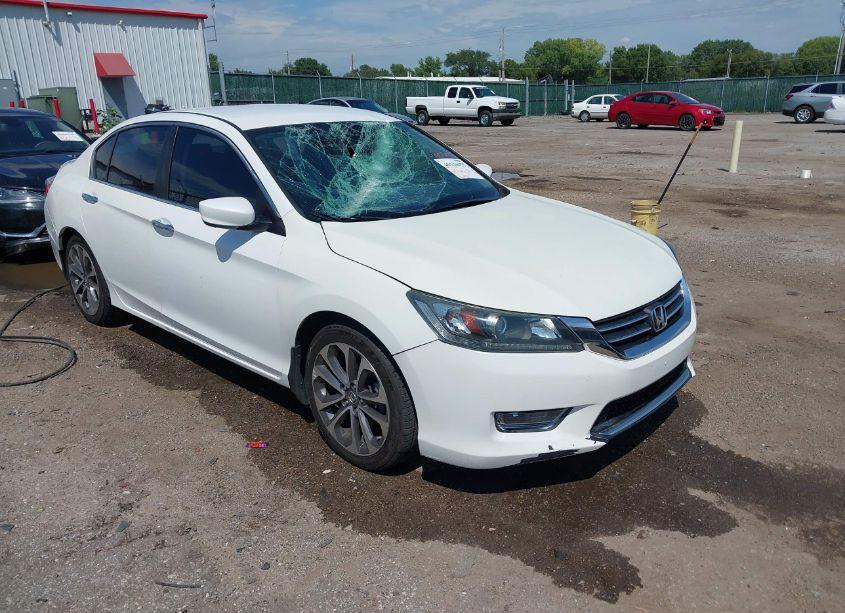 2015 Honda Accord SPORT (VIN 1HGCR2F54FA248998) main photo