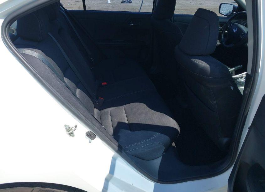 Photo 8 of 2015 Honda Accord SPORT (VIN 1HGCR2F54FA248998)