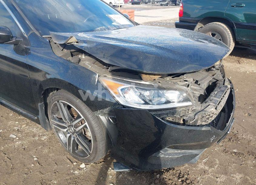 Photo 13 of 2016 Honda Accord SPORT (VIN 1HGCR2F54GA083780)