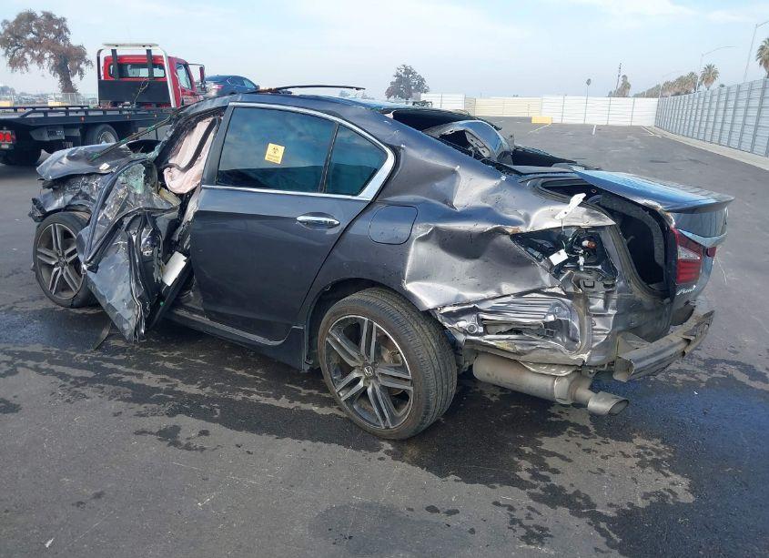 Photo 3 of 2016 Honda Accord SPORT (VIN 1HGCR2F54GA084217)