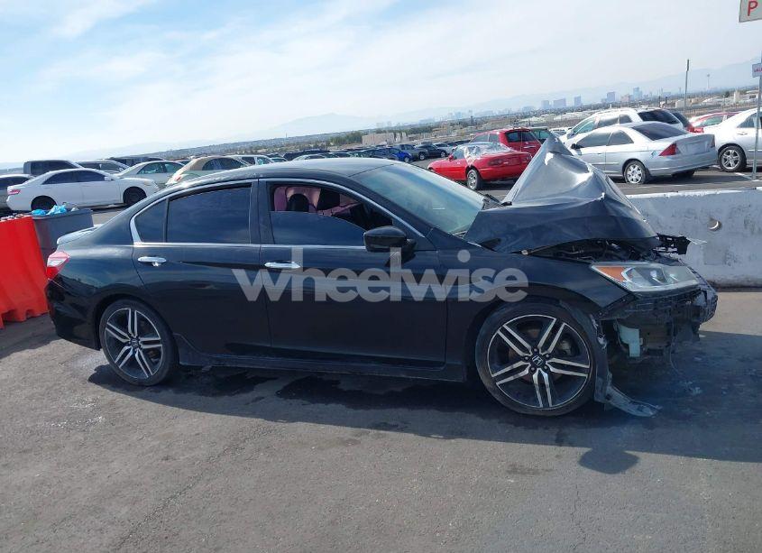 Photo 13 of 2016 Honda Accord SPORT (VIN 1HGCR2F54GA107186)