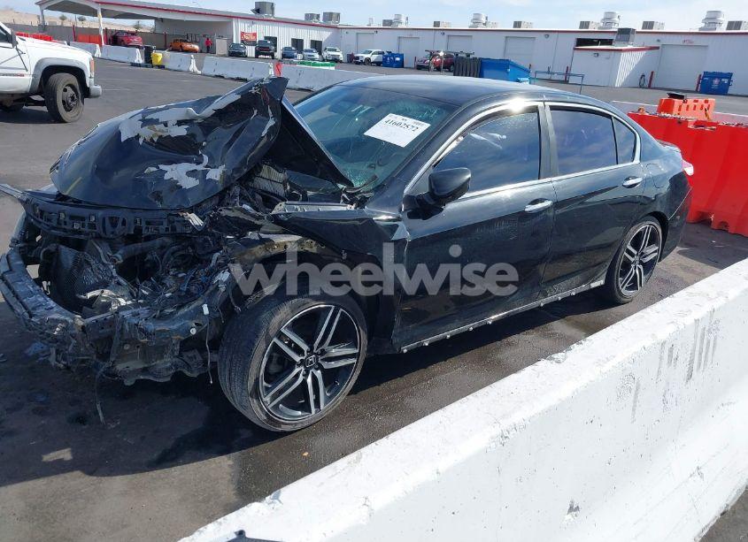 Photo 2 of 2016 Honda Accord SPORT (VIN 1HGCR2F54GA107186)