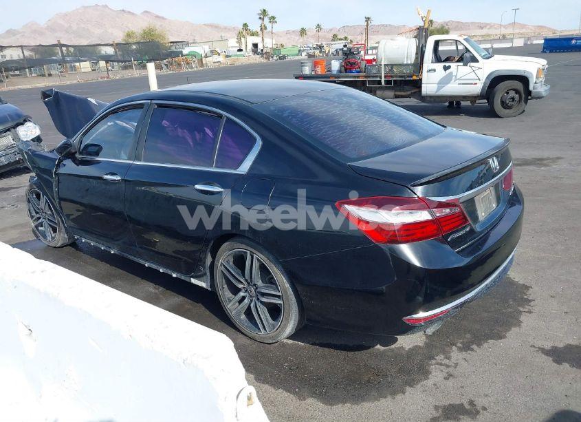 Photo 3 of 2016 Honda Accord SPORT (VIN 1HGCR2F54GA107186)