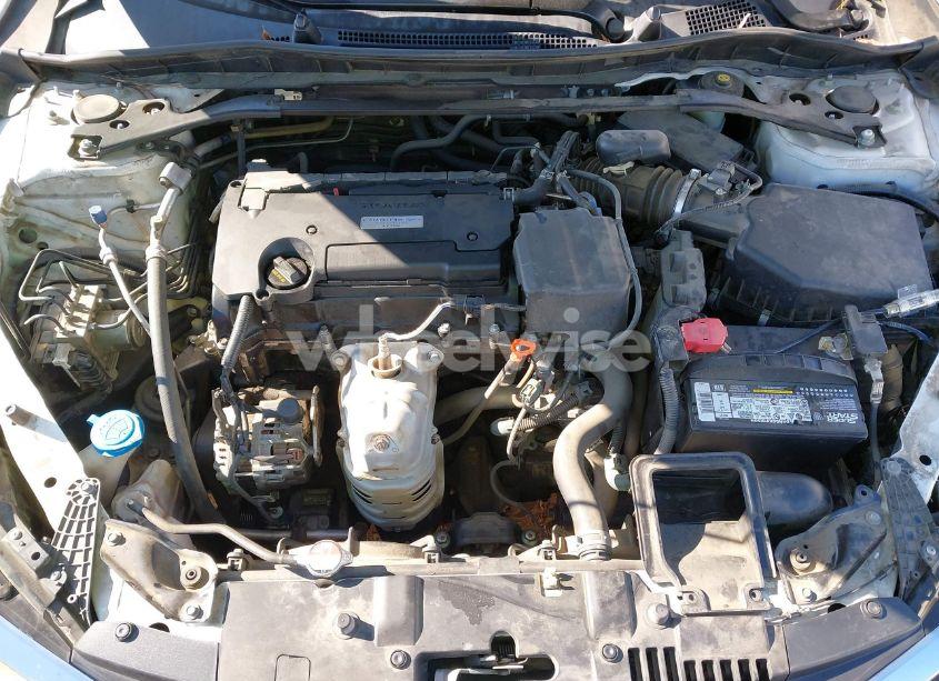 Photo 10 of 2016 Honda Accord SPORT (VIN 1HGCR2F54GA122142)