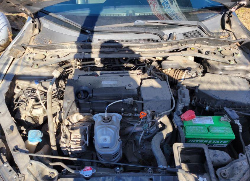 Photo 10 of 2016 Honda Accord (VIN 1HGCR2F54GA135408)