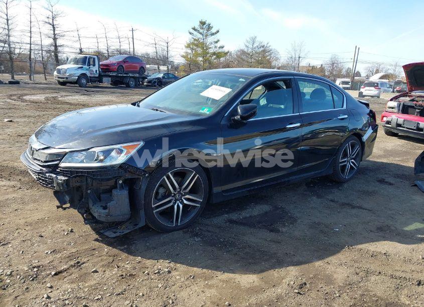Photo 2 of 2016 Honda Accord SPORT (VIN 1HGCR2F54GA136865)