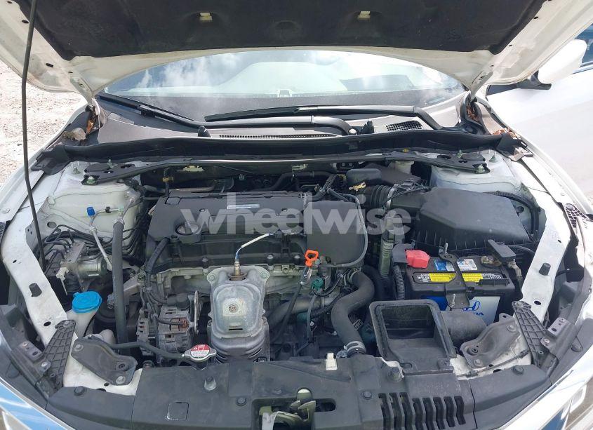 Photo 10 of 2016 Honda Accord SPORT (VIN 1HGCR2F54GA146294)