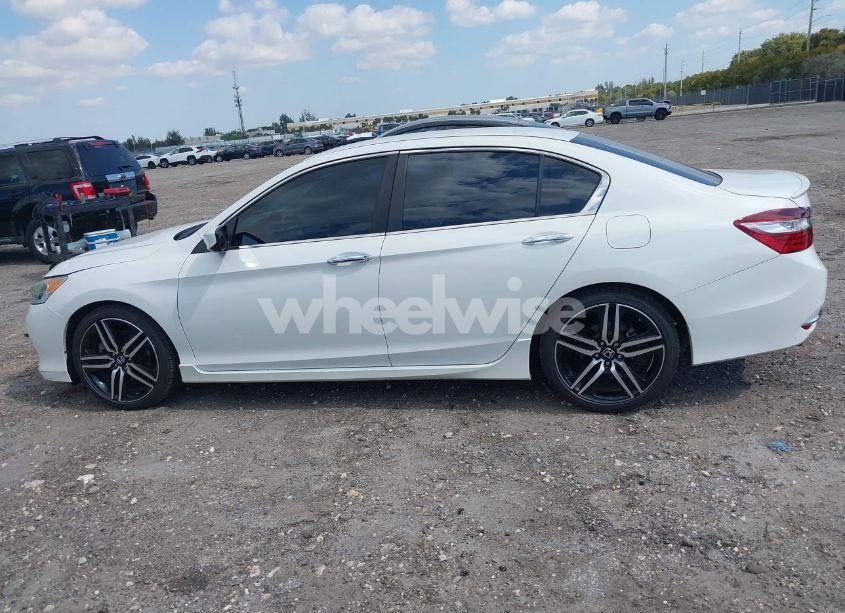 Photo 14 of 2016 Honda Accord SPORT (VIN 1HGCR2F54GA146294)